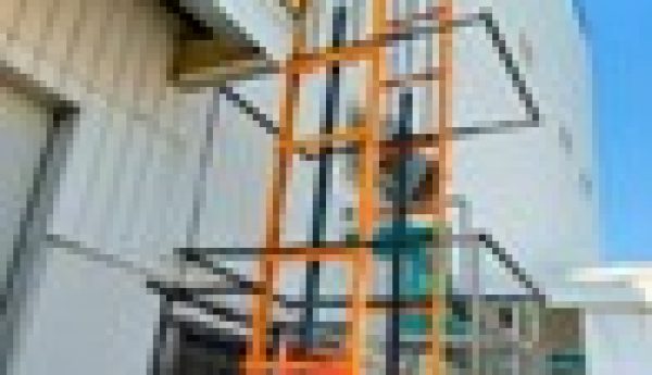 Industrial Goods Lift